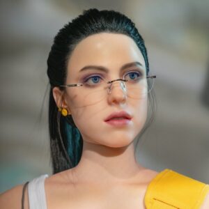 Cosplay Sexpuppe Sharlene