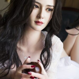 Silikon Sexpuppe Ling