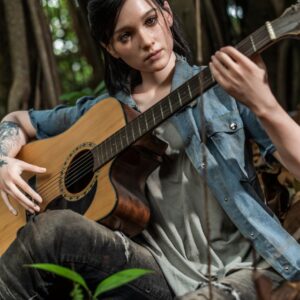 Cosplay Sexpuppe Ellie